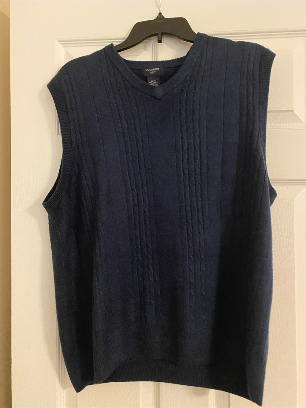 Dockers Navy Cable-Knit V-Neck Sweater Vest
